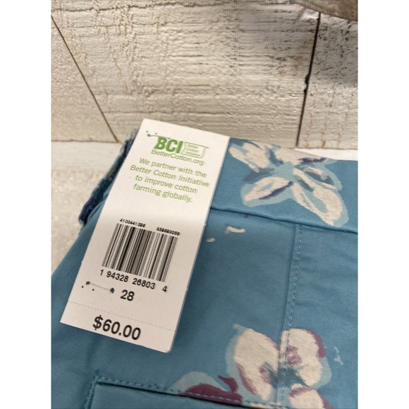 Dockers Men's Ultimate Supreme Flex Shorts NWT Size 28 Waist Blue Floral Pattern - Picture 5 of 7